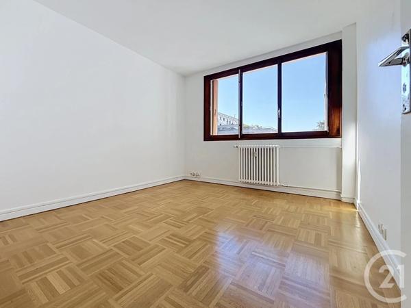 Appartement F2 à vendre  2 pièces - 45,94 m 2   PARIS  - 75012