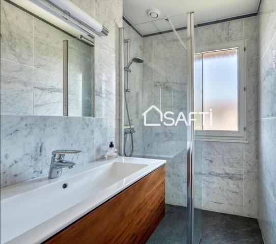 Maison d'architecte à 15min RER A et futur métro