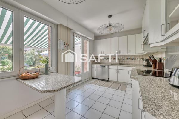 Maison d'architecte à 15min RER A et futur métro