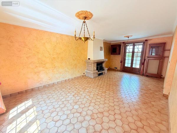 Maison à vendre à Chevaigné en Ille-et-Vilaine (35250), ref : DRB921