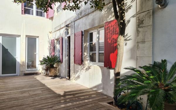 Maison à vendre    4 pièces •  Royan