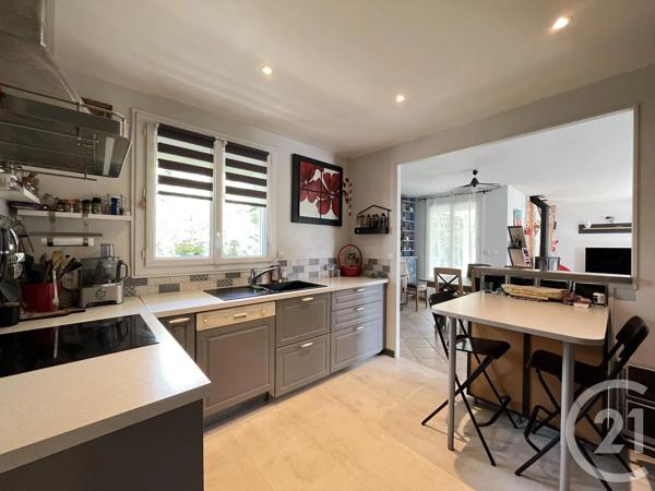 Maison à vendre  6 pièces - 171,71 m 2   MAUREPAS  - 78