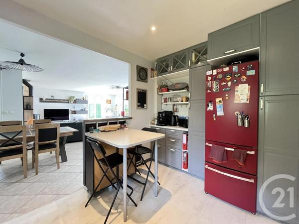 Maison à vendre  6 pièces - 171,71 m 2   MAUREPAS  - 78