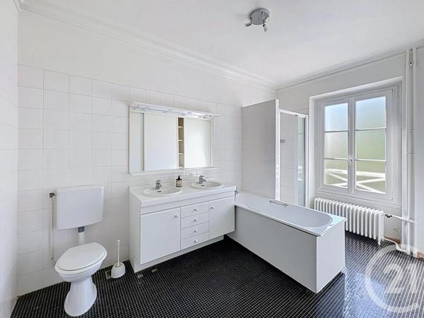 Maison à vendre  12 pièces - 365,27 m 2   LE VESINET  - 78