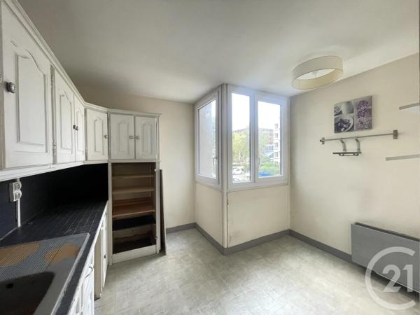 Appartement F3 à vendre  3 pièces - 69,07 m 2   ELANCOURT  - 78