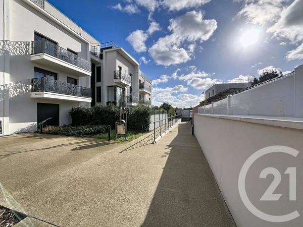 Appartement F3 à vendre  3 pièces - 63,01 m 2   HOUILLES  - 78