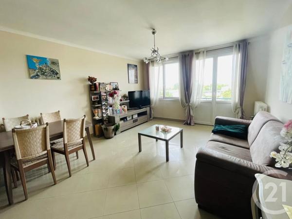 Appartement F3 à vendre  3 pièces - 63,01 m 2   HOUILLES  - 78