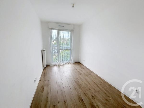 Appartement F3 à vendre  3 pièces - 63,01 m 2   HOUILLES  - 78
