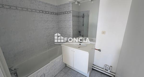 À vendre Appartement 2 pièces 38 m² - Carrières-sous-poissy 78955