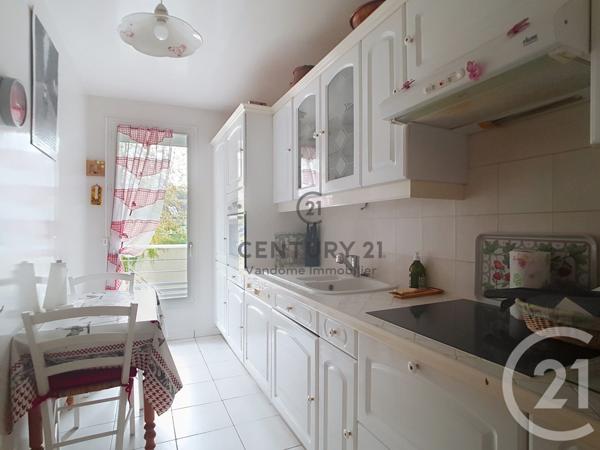 Appartement F4 à vendre  4 pièces - 77,02 m2 CREPY EN VALOIS - 60