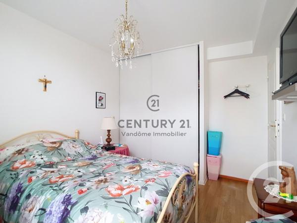 Appartement F4 à vendre  4 pièces - 77,02 m2 CREPY EN VALOIS - 60