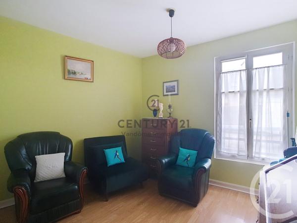 Appartement F4 à vendre  4 pièces - 77,02 m2 CREPY EN VALOIS - 60