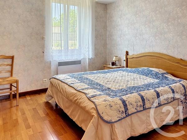 Maison à vendre  8 pièces - 198,91 m 2   ST JEAN DE LA RUELLE  - 45