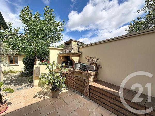 Maison à vendre  6 pièces - 116,50 m 2   NANTERRE  - 92