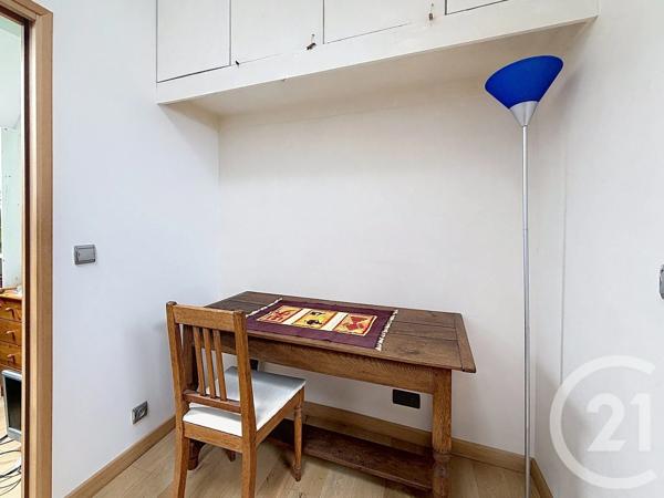 Maison à vendre  6 pièces - 116,50 m 2   NANTERRE  - 92