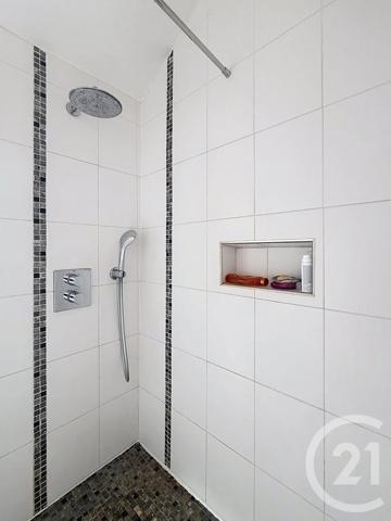 Maison à vendre  6 pièces - 116,50 m 2   NANTERRE  - 92