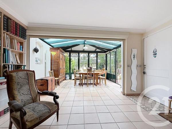 Maison à vendre  6 pièces - 116,50 m 2   NANTERRE  - 92