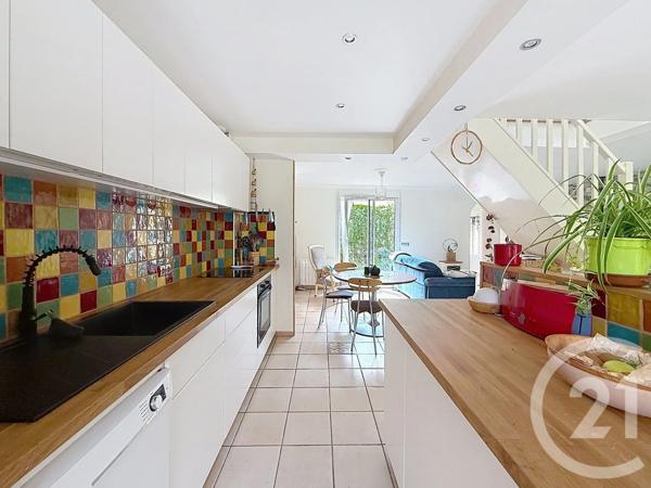 Maison à vendre  6 pièces - 116,50 m 2   NANTERRE  - 92