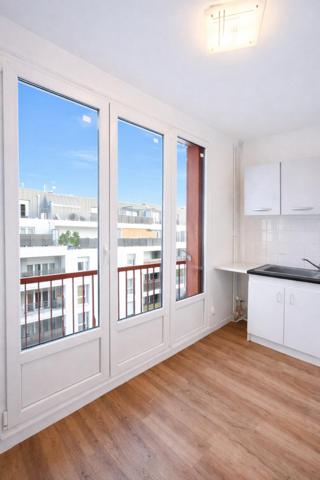 Rare à Bondy Centre : T1 29m2 avec cuisine séparée