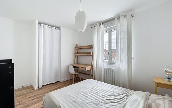 Maison à louer    7 pièces • 143,34 m2 Alfortville