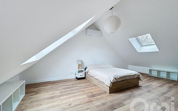 Maison à louer    7 pièces • 143,34 m2 Alfortville