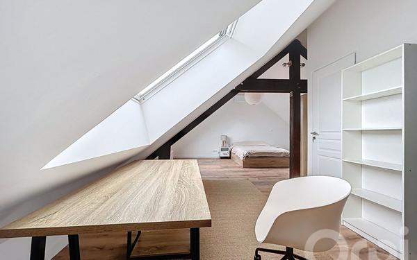 Maison à louer    7 pièces • 143,34 m2 Alfortville