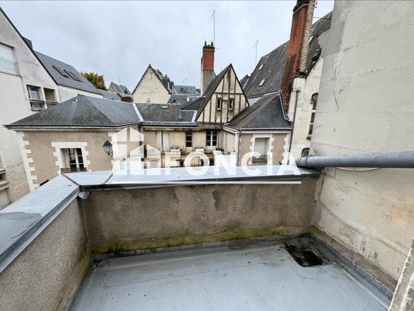 Location Appartement 2 pièces 61.58 m² - 31 RUE BRETONNEAU Tours 37000