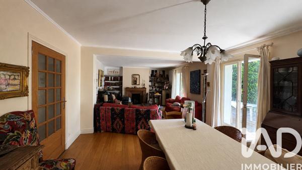 Maison à vendre 9 pièces 163 m² Fontainebleau