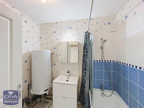 Appartement à vendre 2 pièces 56.8m² Lucé (28110)