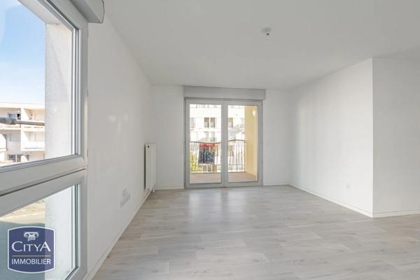 Appartement à vendre 3 pièces 61m² Tours (37100)