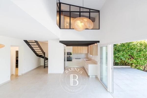 Biot, Villa 3 Chambres -  100 m² à vendre