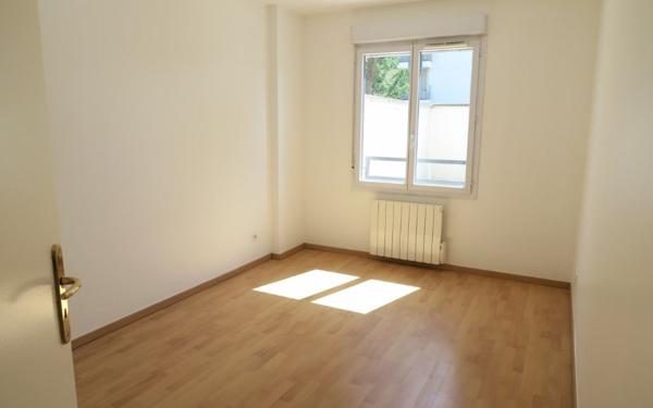 Appartement à louer    2 pièces • 51,30 m2 Meyzieu
