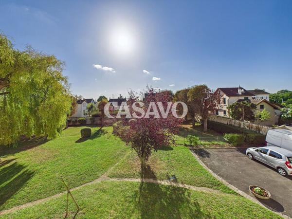 Vente Appartement 4 pièces de 71m² - 95600 Eaubonne