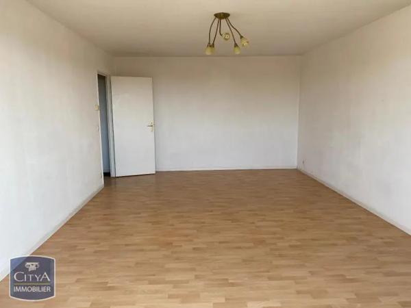 Appartement à louer 3 pièces 66.8m²