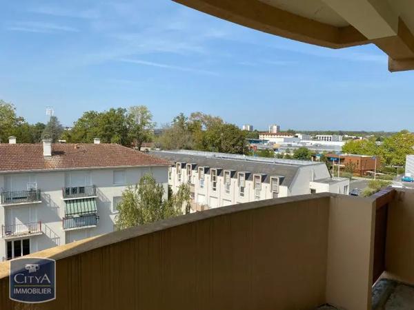Appartement à louer 3 pièces 66.8m²