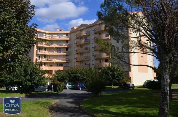 Appartement à louer 3 pièces 66.8m²