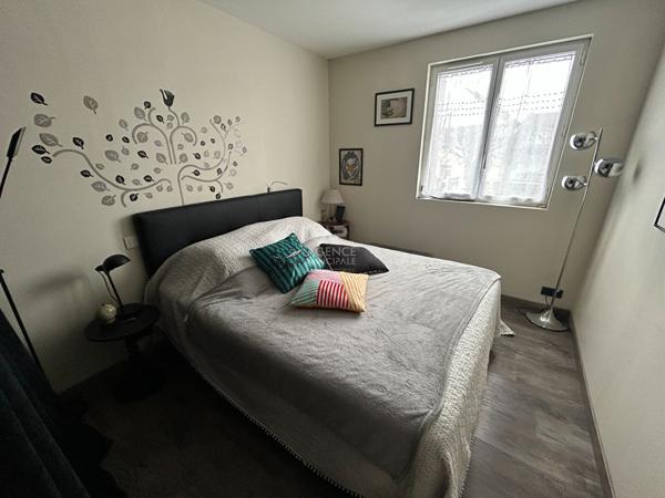 Appartement Poissy 4 pièce(s) 65 m2 €209 000 ** - Référence 9098