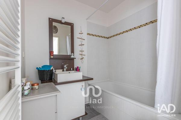 Appartement à vendre 3 pièces 64 m² Notre-Dame-de-Bondeville