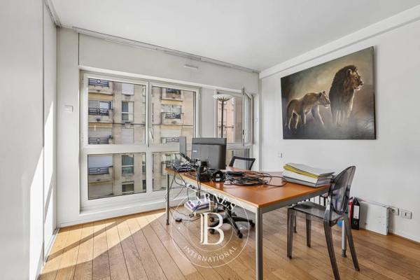 Paris 16ème, Appartement 2 Chambres -  90 m² à vendre