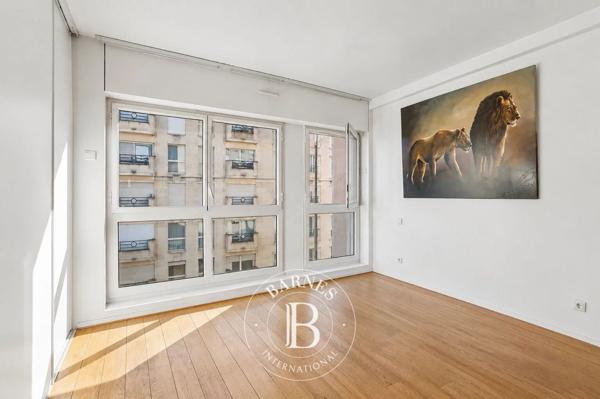 Paris 16ème, Appartement 2 Chambres -  90 m² à vendre