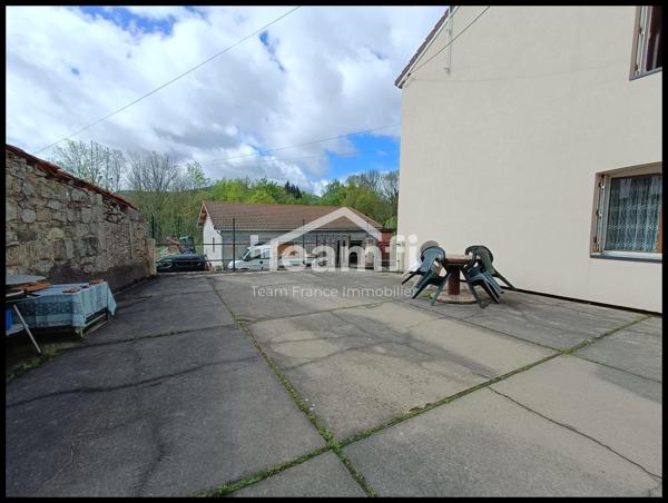 Maison mitoyenne 1 côté à vendre, 7 pièces - Thiers 63300