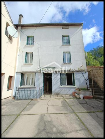 Maison mitoyenne 1 côté à vendre, 7 pièces - Thiers 63300