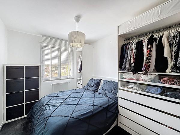 Maison Meximieux 5 pièce(s) 110 m2, 3 chambres, bureau , garage, terrain