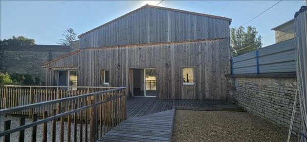 Maison à louer |  MARCILLAC LANVILLE |  3 pièces | 106 m²