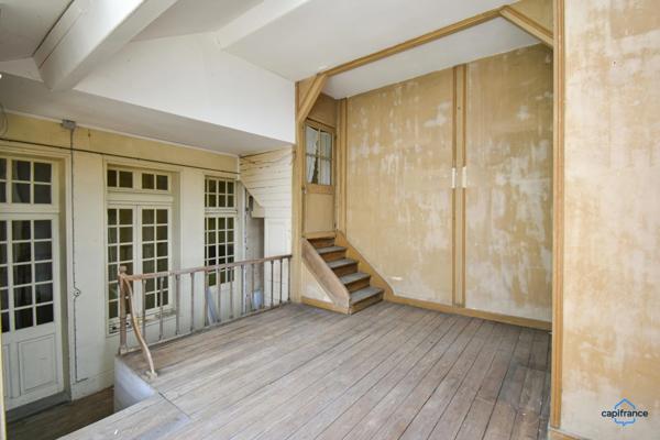 Immeuble à vendre VALENCAY (36)