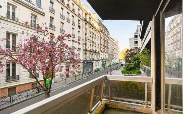 Appartement à vendre    1 pièce • 26,39 m2 Paris 18