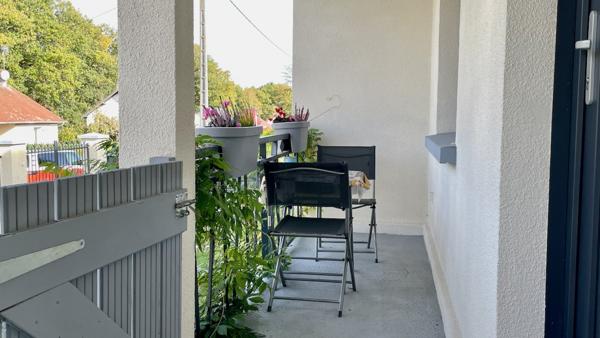 Maison
                                                                                                                                                                                                                                                                                                                        6 pièce(s)                                                                                                                                                                                                          3 chambre(s)                                                                                                                                                                                                          137  m²