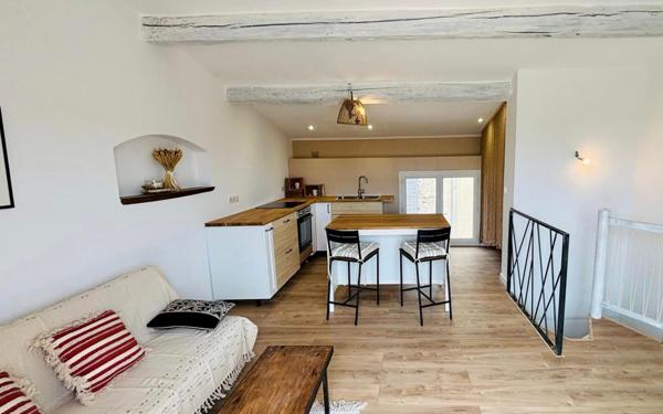 Maison à louer    2 pièces •  Montagnac-Montpezat