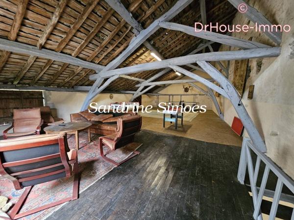 Maison à vendre 10 pièces de 242 m²