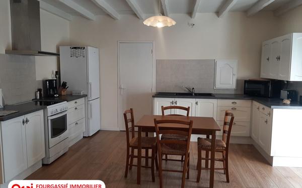 Maison à vendre    3 pièces •  Bout-du-Pont-de-Larn